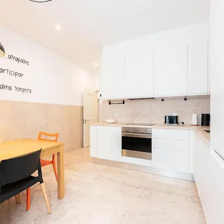 Liberdade Great With Ac Garage Lisboa