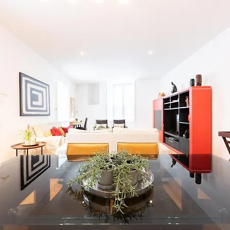 Liberdade Great With Ac Garage Apartamento Lisboa